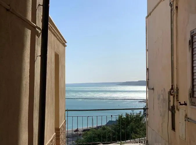 Angolo 54 Apartment *